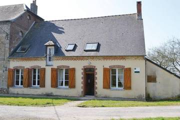 Gîte pour 6 personnes, avec jardin, animaux acceptés à Chigny