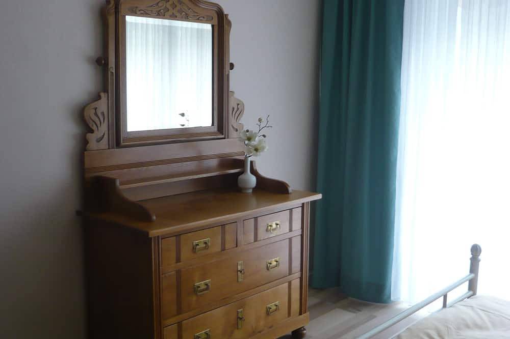 Ganze Wohnung, Moderne, großzügige, komfortable Wohnung mit traumhaftem Moselblick, gr. Balkon in Valwig, Cochem-Zell
