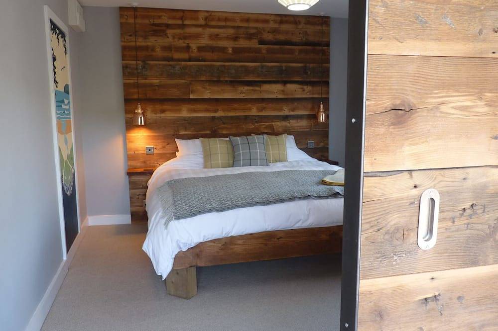 Apartamento entero, Board Room @ Green Rooms, un apartamento contemporáneo y espacioso de una habitación in Croyde, Devon