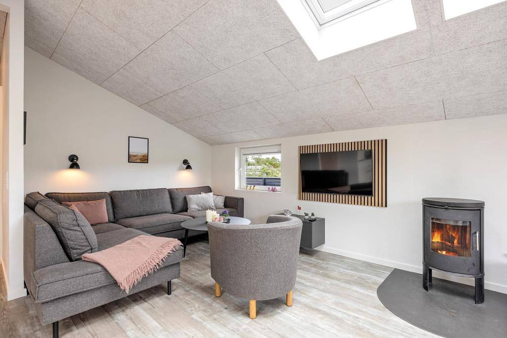 Charming holiday home - central location in Henne Strand in Henne Strand, Varde Region