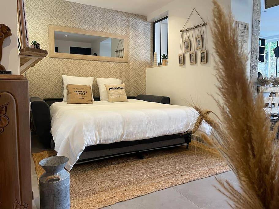 One-Bedroom House in Casteljaloux, Région de Nérac