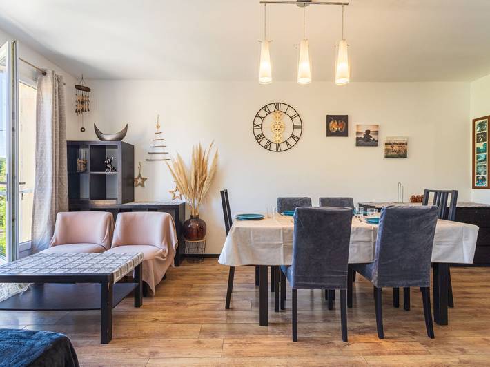 Gîte pour 6 personnes, avec jardin dans Port du Brusc