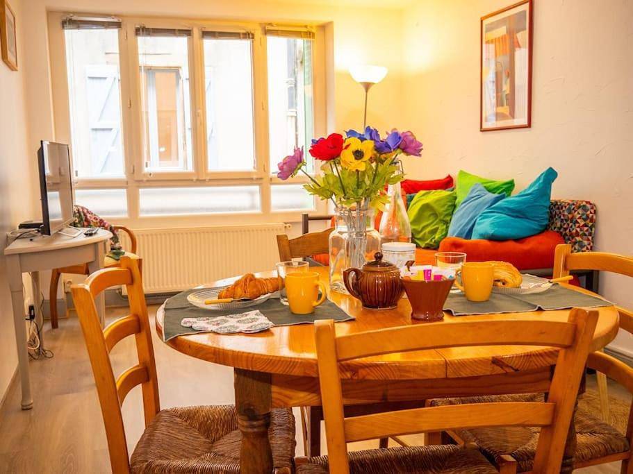 Appartement entier, One-Bedroom Apartment in Mirepoix, Ariège
