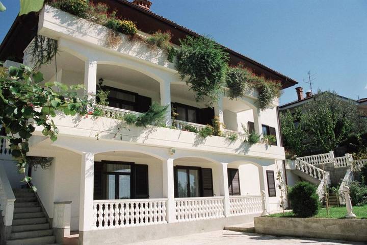 Apartamento de férias para 4 pessoas, com jardim e vista - 1