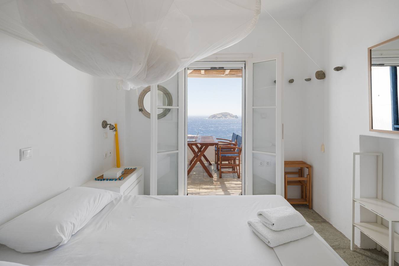 Casa Vacanze 'Kristina' con Vista Mare, Terrazza Privata e Aria Condizionata in Cicladi