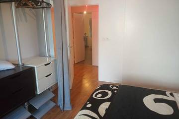 Appartement De Vacances pour 4 Personnes dans Cergy, Val-d'Oise, Photo 4
