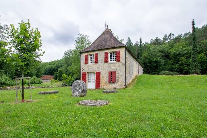 Gîte pour 6 personnes, avec jardin