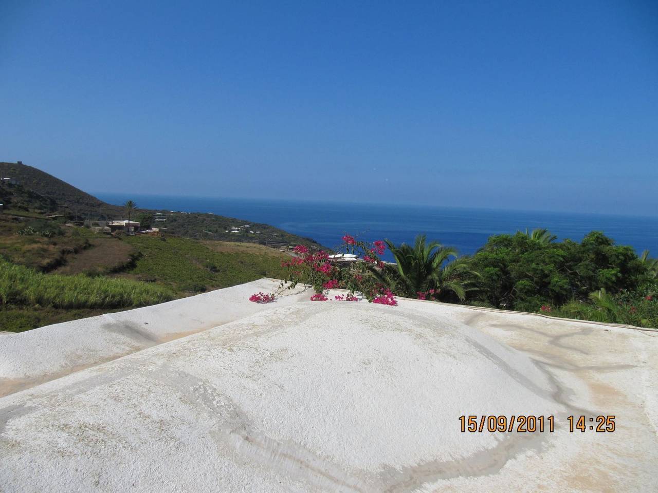Entire apartment, Dammuso mit Terrasse und Meerblick in Pantelleria, Trapani Province