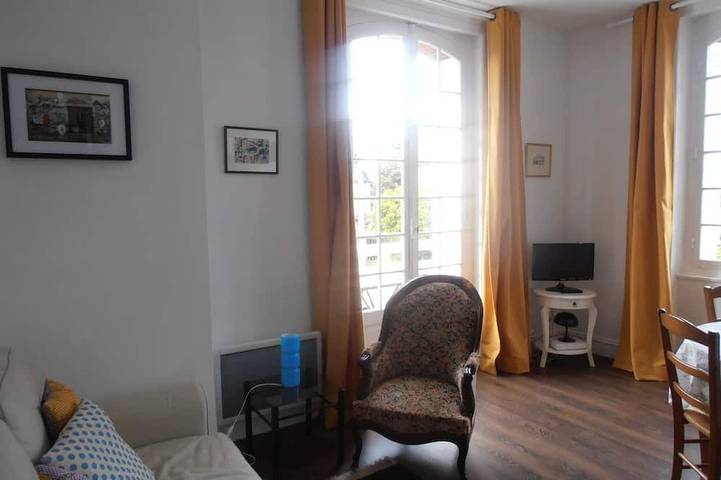 Gîte pour 4 personnes, avec jardin et balcon dans Saint-Énogat - 4