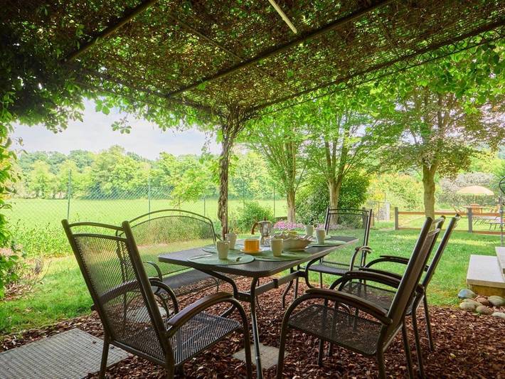 Casa vacanza per 8 persone, con giardino e panorama, con animali domestici in Sommacampagna