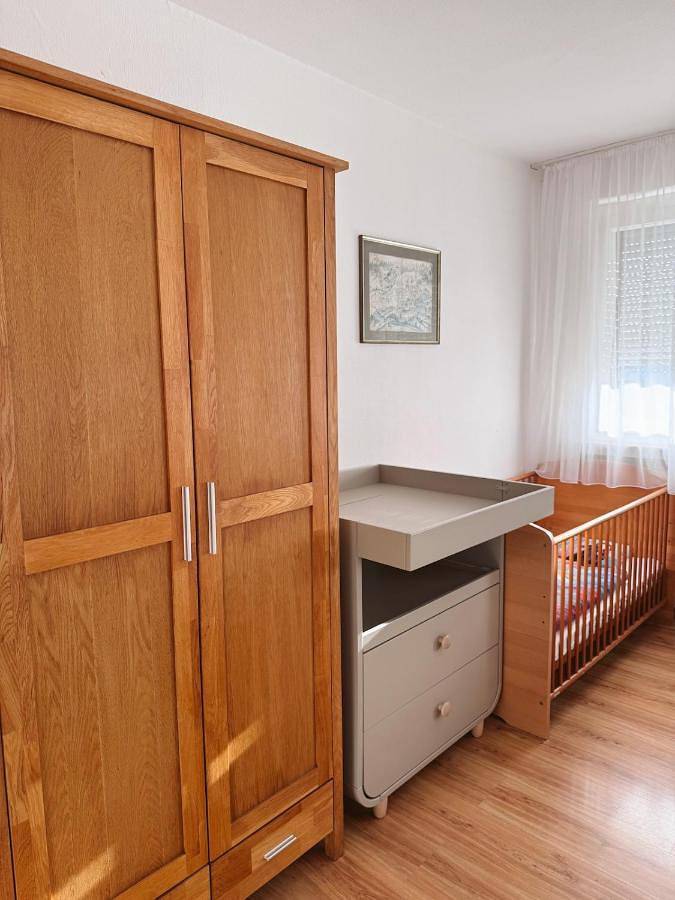 Ferienwohnung für 6 Personen, mit Balkon und Terrasse sowie Ausblick in Vogt - 3