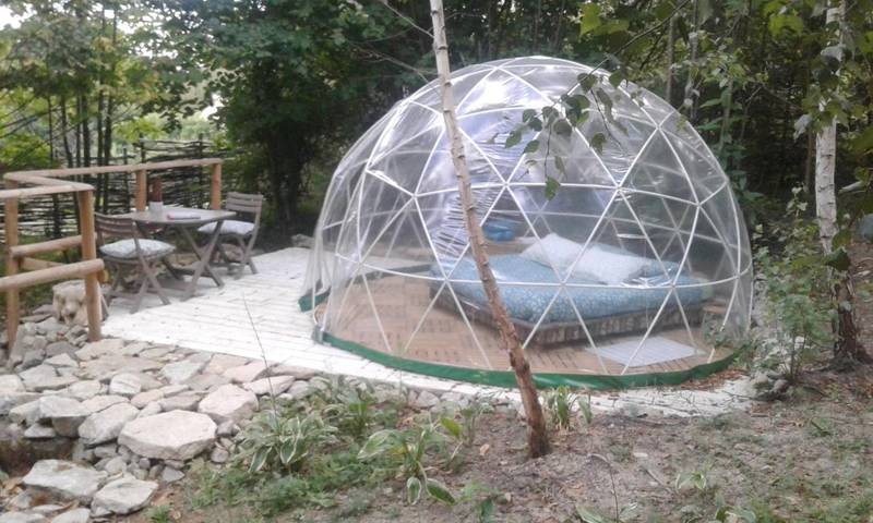 Tente pour 2 personnes, avec Terrasse ainsi que Jardin et Vue