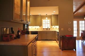 Cabin for 6 Guests in Highlands (NC), Macon County, Picture 2