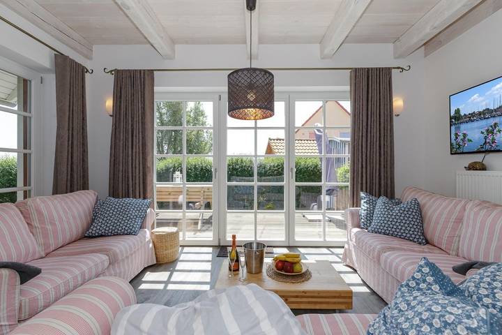 Ferienhaus für 10 Personen, mit Terrasse und Garten sowie Sauna in Rerik - 3