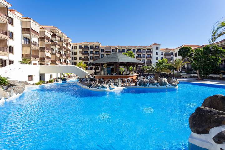 Holiday apartment for 3 people, with terrace and pool - 1