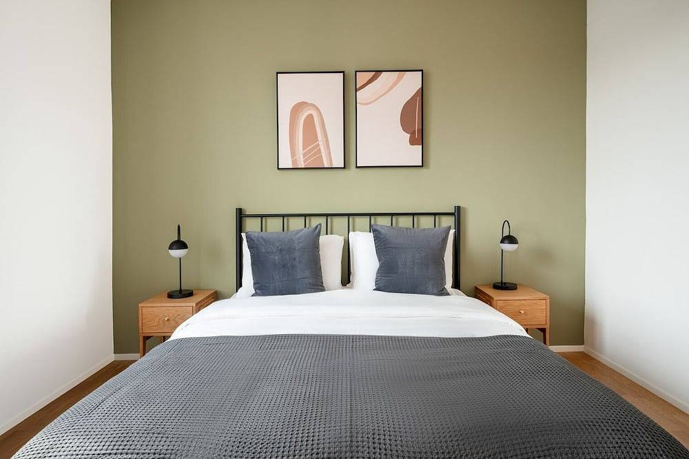 Apartamento inteiro, Sunny Horgen 2.5 Room w/ Storage, 3 min to Market, by Blueground in Horgen, Cantão de Zurique