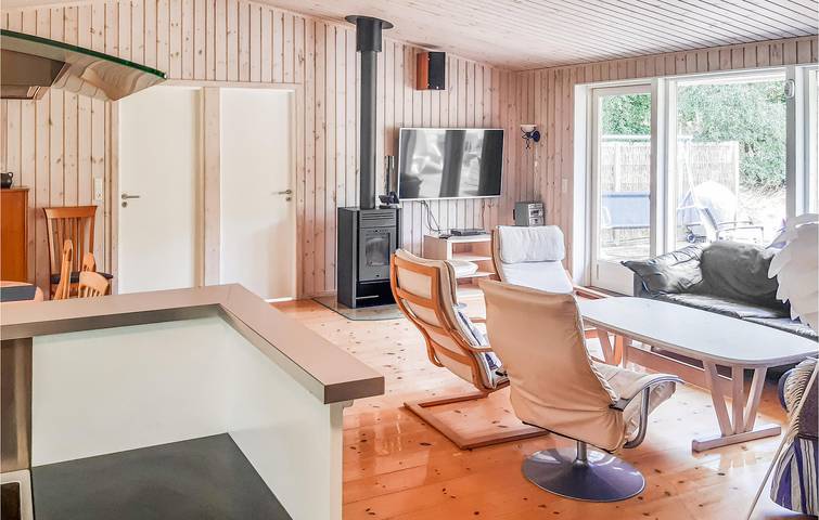 Ferienhaus für 8 Personen, mit Terrasse und Garten sowie Whirlpool und Sauna in Vellerup - 4