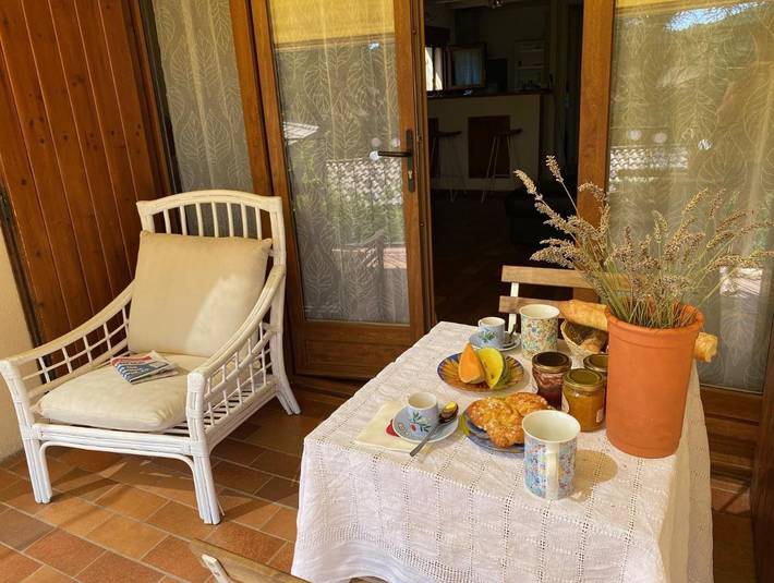 Location de vacances pour 4 personnes, avec vue ainsi que balcon et jardin dans Lac d'Esparron - 3