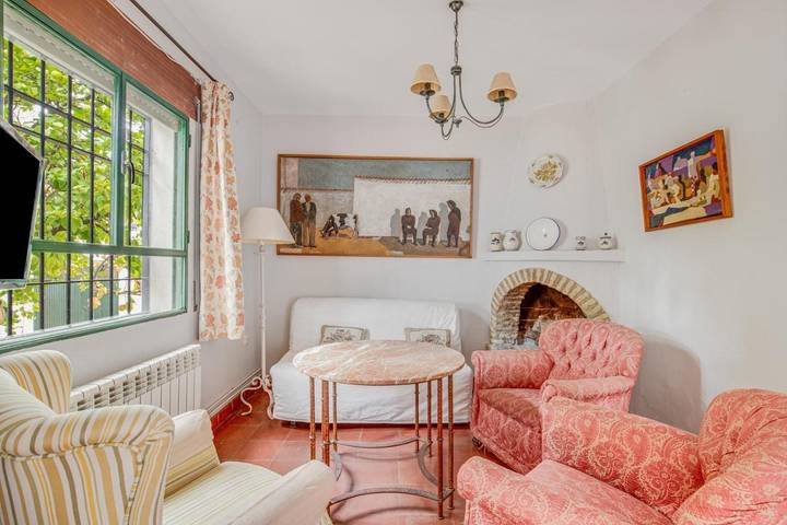 Location de vacances pour 6 personnes, avec vue et jardin, adapté aux familles à Baena - 3