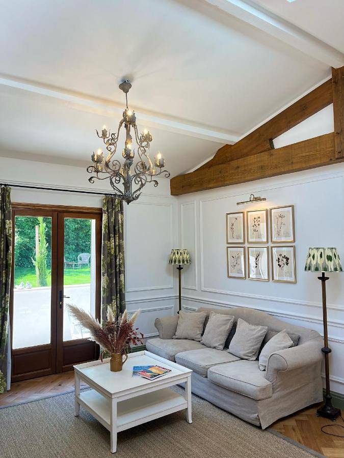 Location de vacances pour 4 personnes, avec vue et terrasse à Martillac