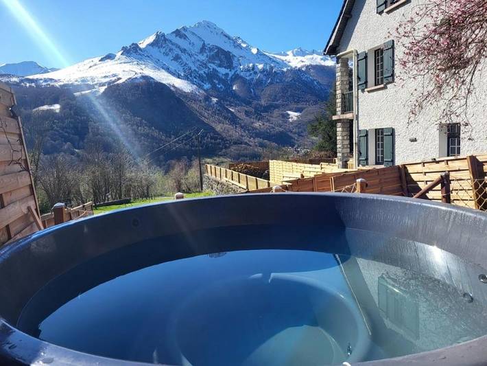 Apartamento de vacaciones para 3 personas, con sauna además de jacuzzi y balcón - 1