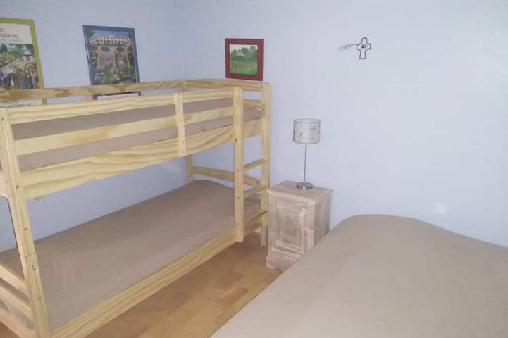 Location de vacances pour 10 personnes, avec jardin et terrasse à Saint-Martin-de-Castillon - 2