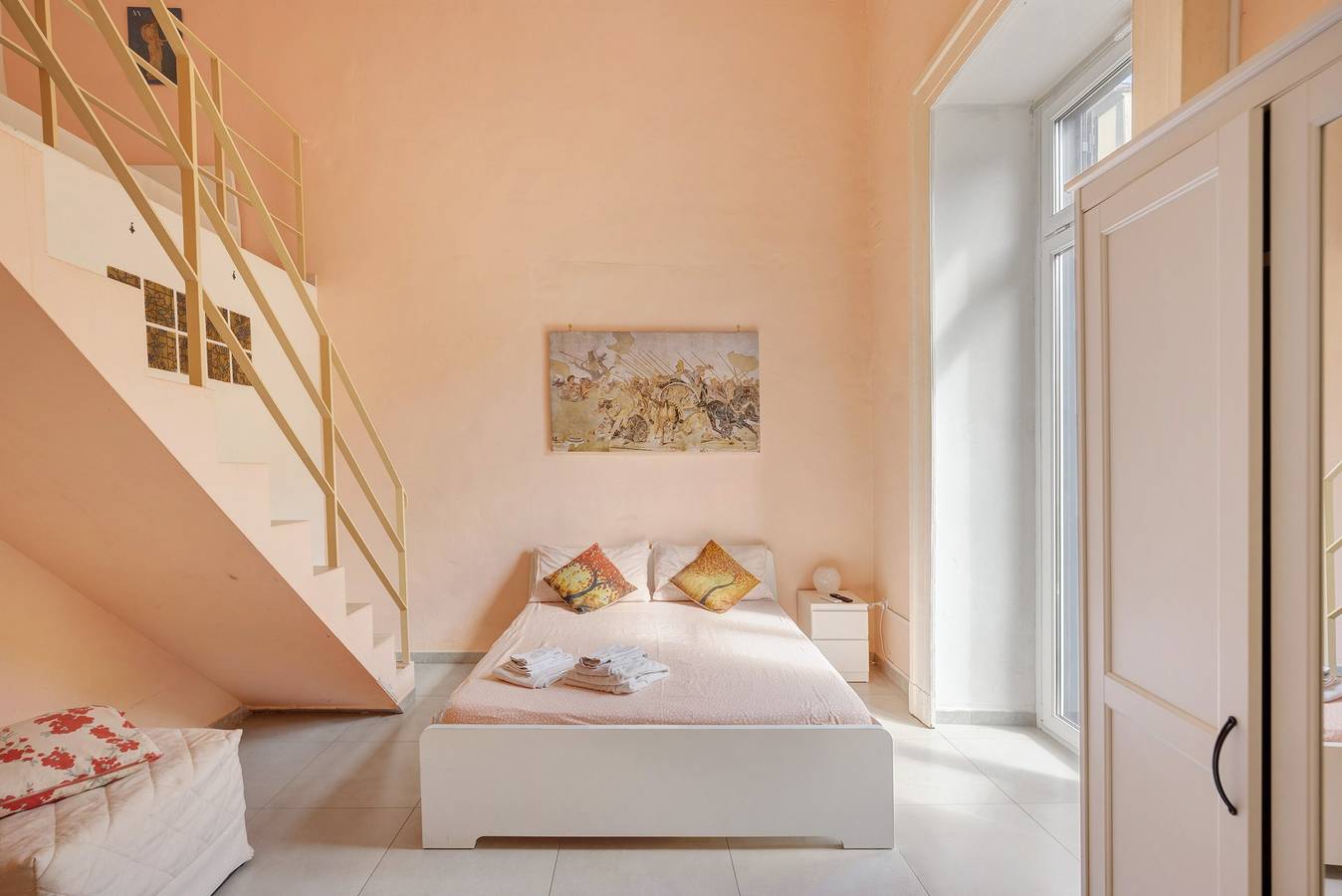 Holiday Home 'Il Cantuccio Di Diana' with Balcony, Wi-Fi and Air Conditioning in Neapel, Neapel provins