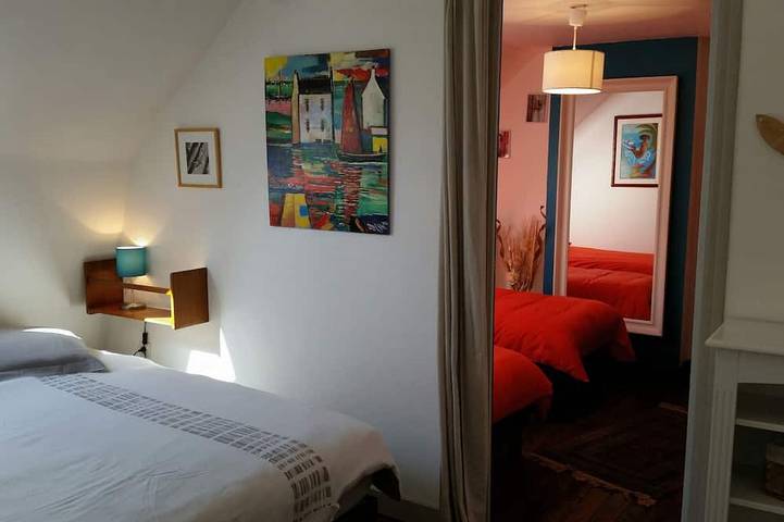 Adorable casa soleada en el corazón del centro de la ciudad. in Concarneau, Region de Quimper