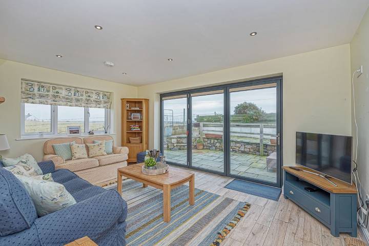 Bungalow for 6 people, with Garden on the Isle of Anglesey