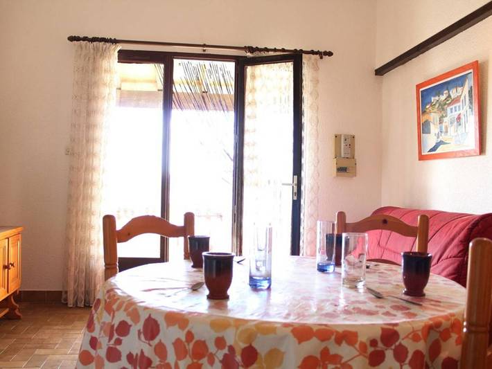 Ferienhaus für 4 Personen, mit Terrasse und Seeblick, mit Haustier in Frankreich - 3