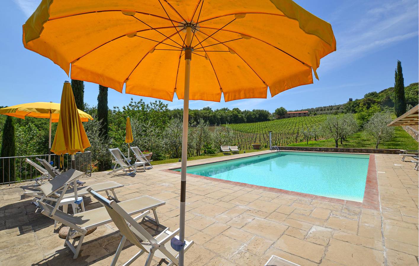Accogliente appartamento con piscina, giardino e WiFi nel Chianti, a 1,5 km dal Torrente Ambra in Bucine, Bucine (Gemeinde)