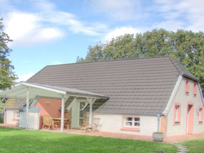 Luxus-Ferienhaus für 6 Personen, mit Sauna und Garten