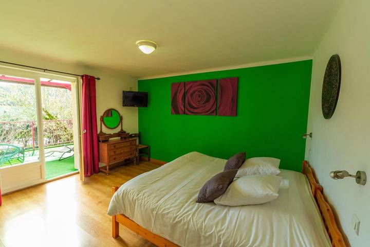 Hôtel pour 2 personnes, avec jardin et terrasse, animaux acceptés à Montcuq - 3