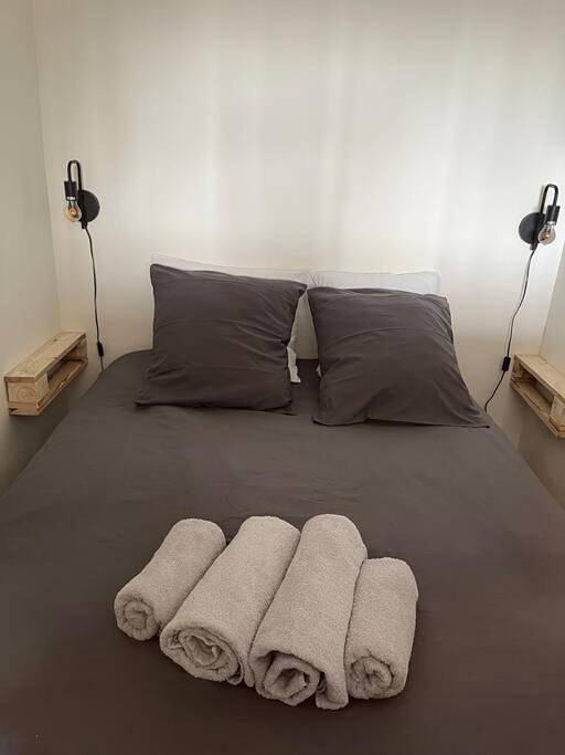 Gîte pour 2 personnes, avec vue et terrasse dans Plage Trestignel - 2