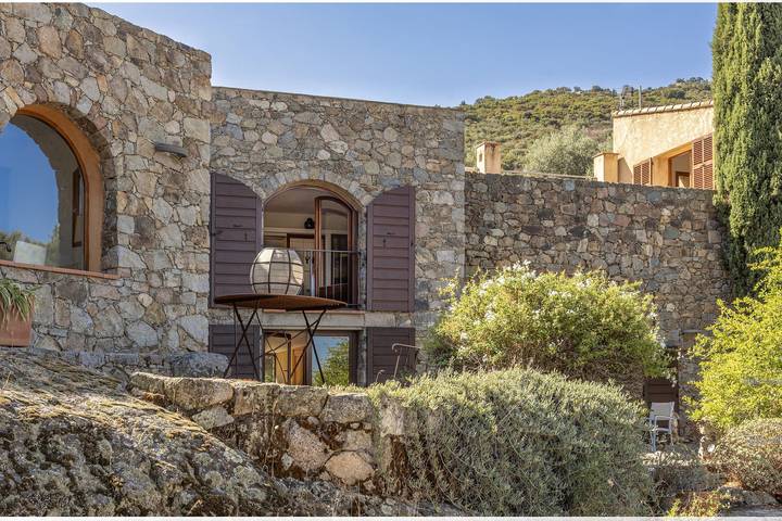 Maison Camellu – Propriété de charme au cœur des oliviers, vue mer in Calenzana, Region de Calvi