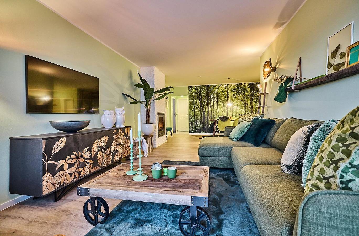 Ganze Wohnung, Ferienapartment - Grüne Oase - mit Sauna und Whirlpool in Göhren-Lebbin in Göhren-Lebbin, Mecklenburgische Seenplatte