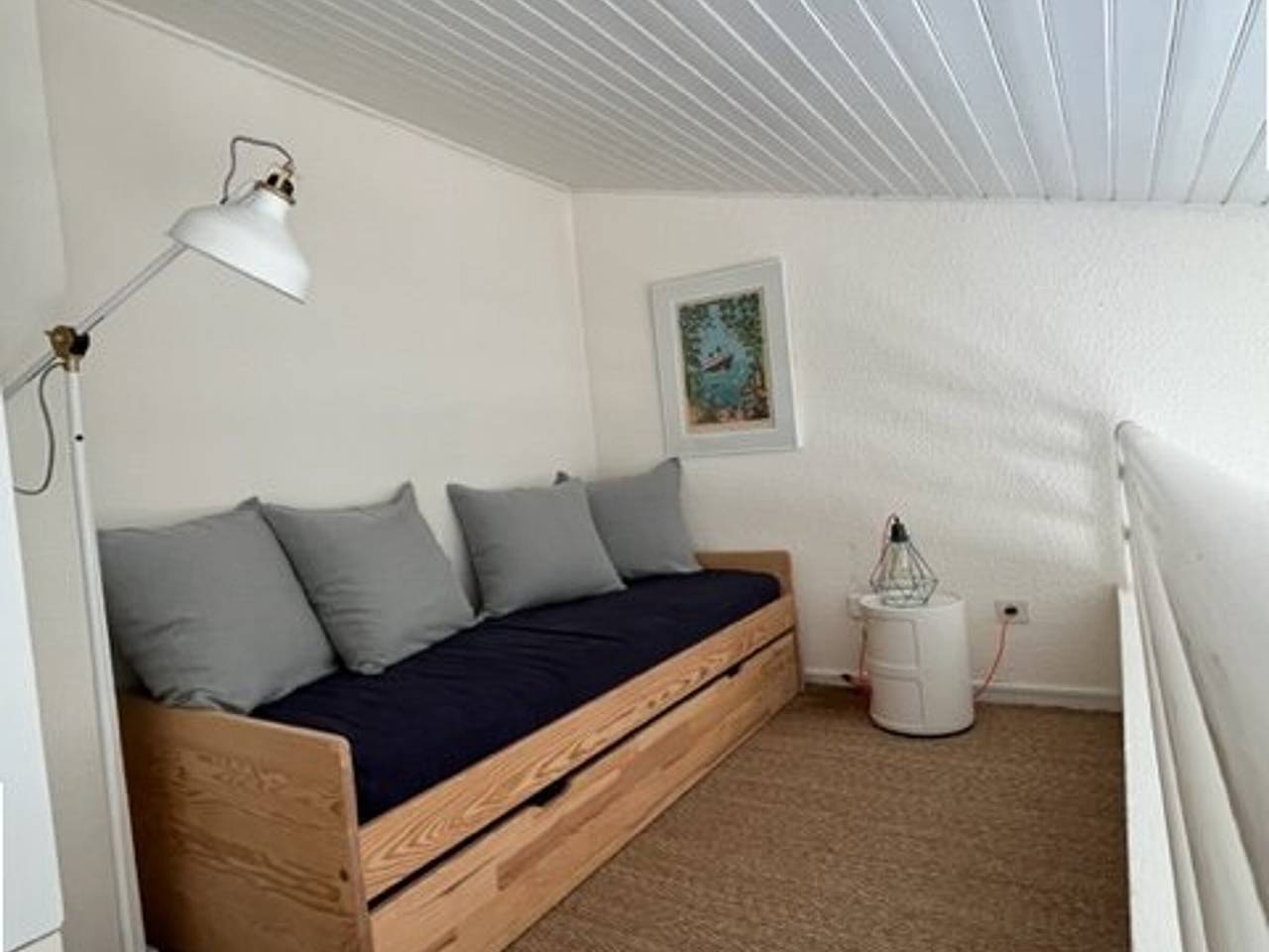 Entire apartment, Large duplex in Royan for 8 people with terrace and parking in Royan, Côte de Beauté