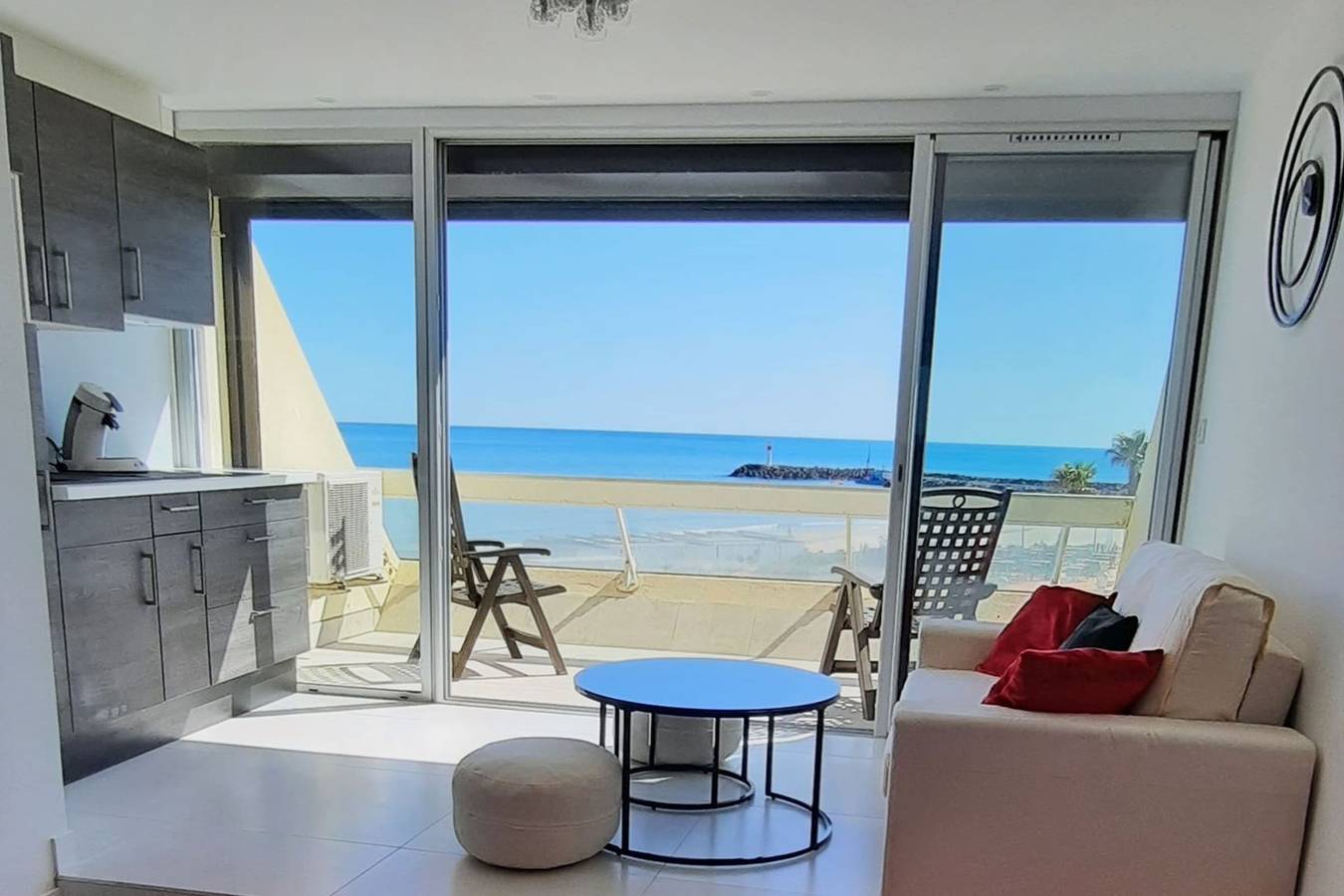 Studio entier, Naturiste Cap d'Agde Héliopolis C 30 in Cap d'Agde, Agde