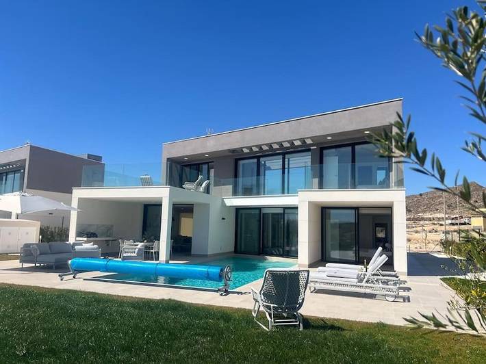 Chalet para 8 personas, con jardín además de vistas y piscina en Huerta de Murcia - 2