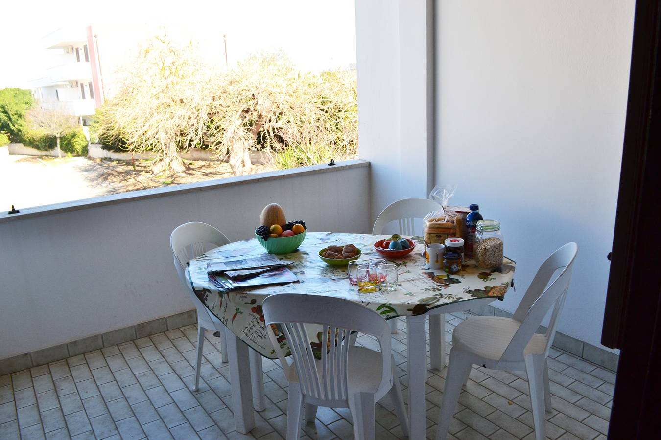 Appartamento intero, Accogliente appartamento vicino alla spiaggia con balcone in Torre dell'Orso, Melendugno