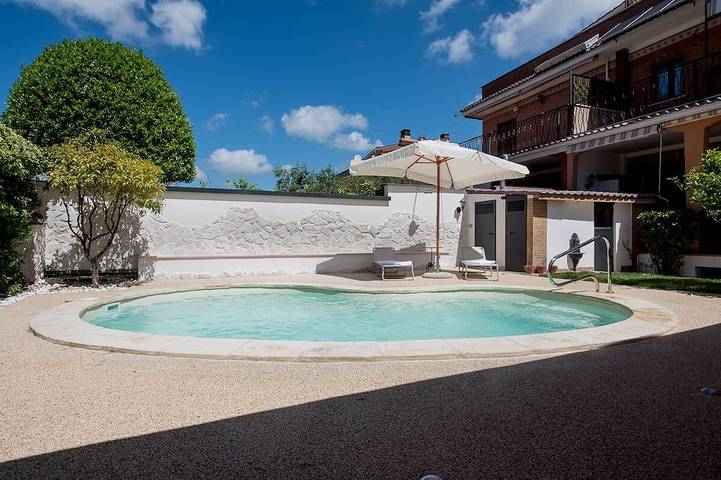 Villa per 7 persone, con giardino e idromassaggio - 1