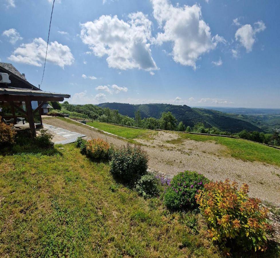 One-Bedroom Chalet in Coubisou, Parc naturel régional de l'Aubrac