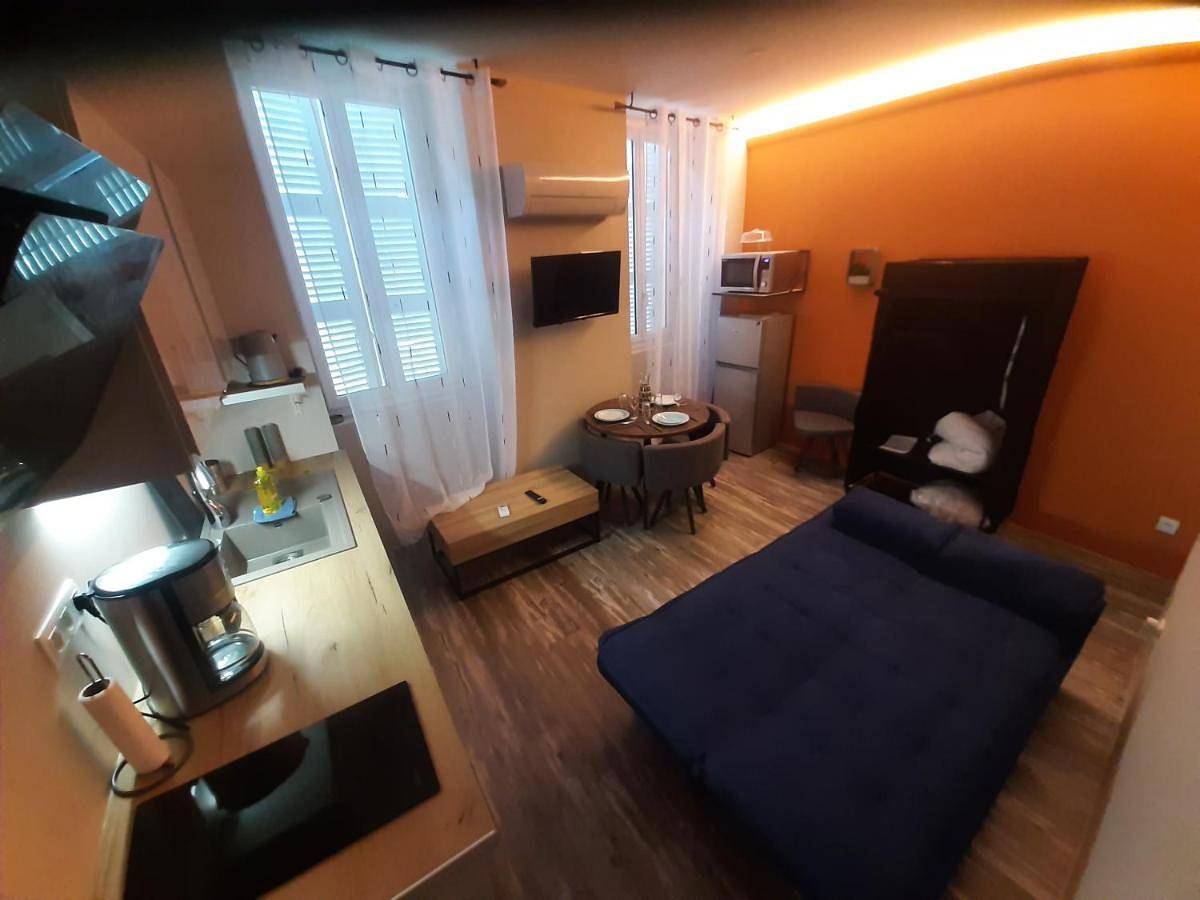Appartement entier, 3 Apt T2 Cosy de 40 à 50 M2 Idéal pour un déplacement Pro " Les Iris " in Bourg-Saint-Andéol, Privas (arrondissement)