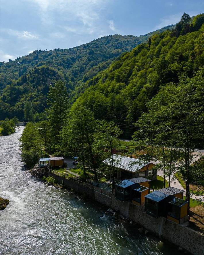 Appart’hôtel pour 5 personnes, avec jardin et jacuzzi