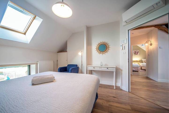 Location de vacances pour 6 personnes, animaux acceptés à Saint-Germain-du-Plain - 3