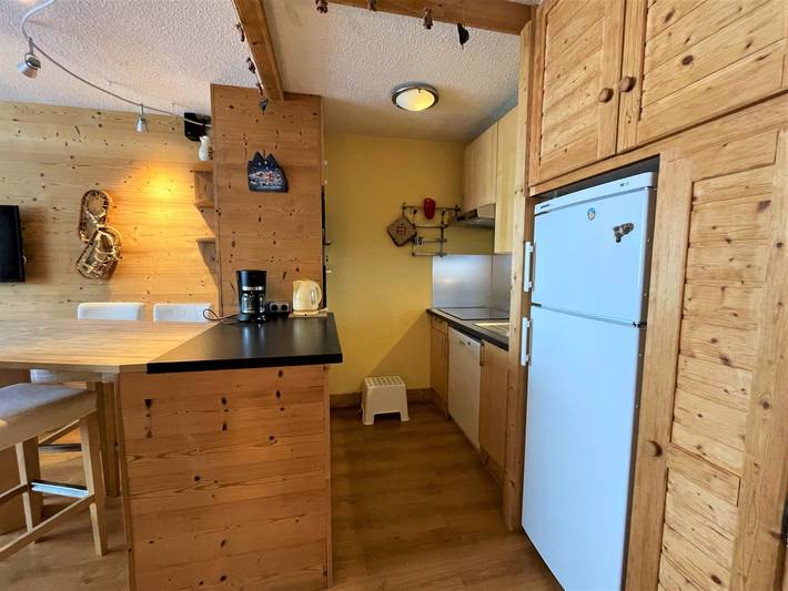 Entire apartment, Stunning Ski-in/Ski-out 4-Pers Apt in the Heart of Les Menuires in Les Menuires, Saint-Martin-de-Belleville