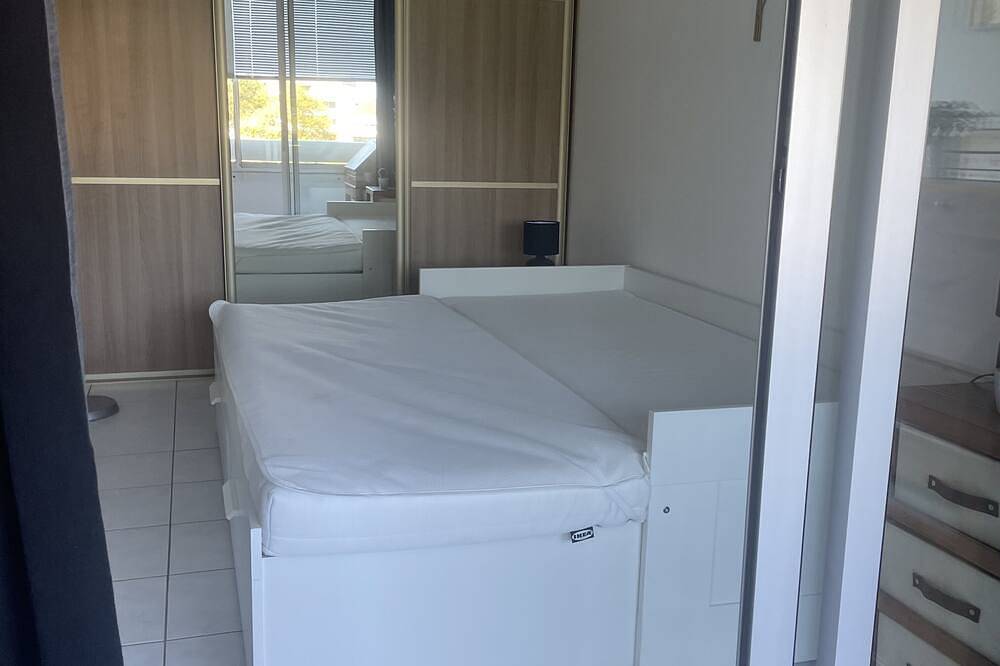 Appartement entier, Appartement spacieux sur le  port de La Baule  proche Marché et Plage in La Baule-Escoublac, Côte d'Amour