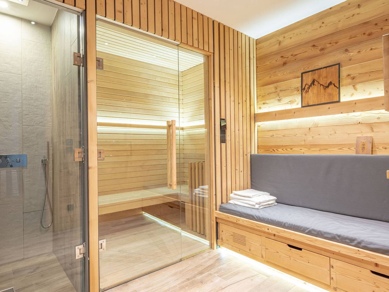Chalet Lumière: Chalet de Prestige pour 16 Pers. à Pra Loup, Proche Télécabine, Lits Faits, Wifi in Pra-Loup, Uvernet-Fours