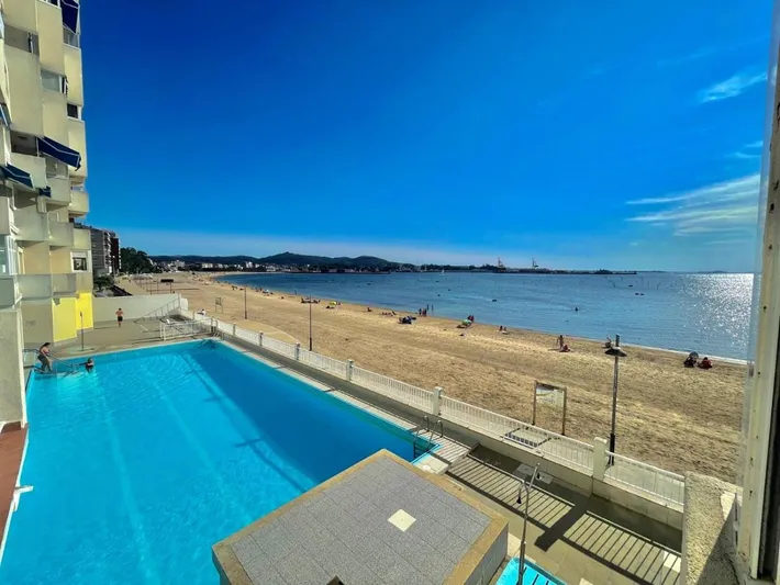 Appartement de vacances pour 4 personnes, avec vue ainsi que piscine et balcon - 1