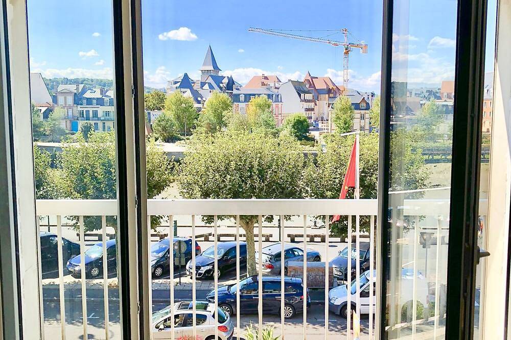 Trouville 3 Pc 65m2 Vue Splendide Et Degagee, Baignee De Lumiere in Trouville-sur-Mer, Région de Lisieux